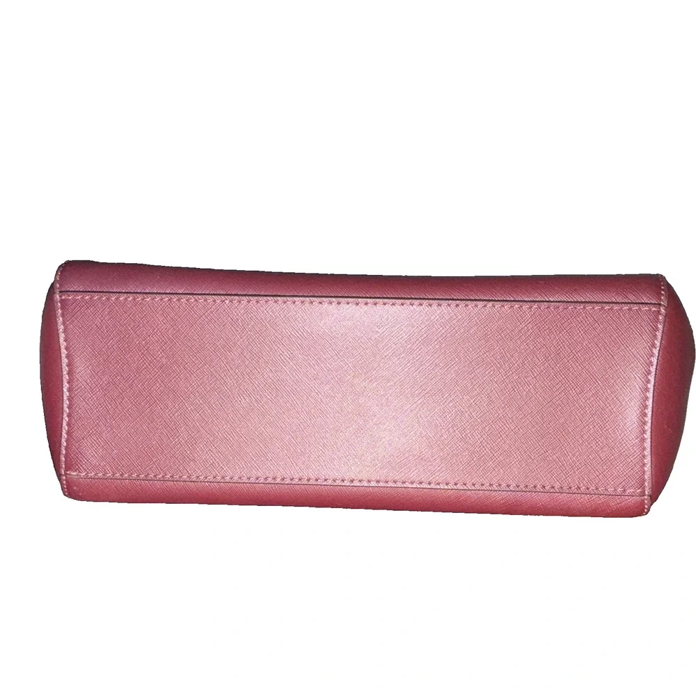 Michael Kors Jet Set Large Saffiano Burgundy Shoulder Bag